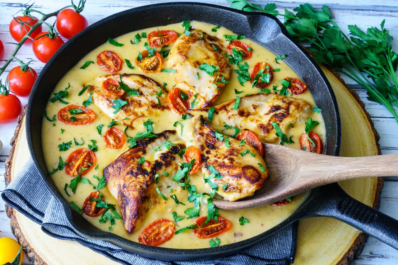 Creamy basil and tomato chicken